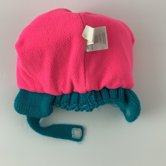 Baby Penguin Pom Pom Winter Hat - Picture 6 of 10